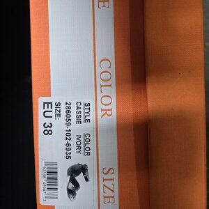 Miz Mooz Cassie Style